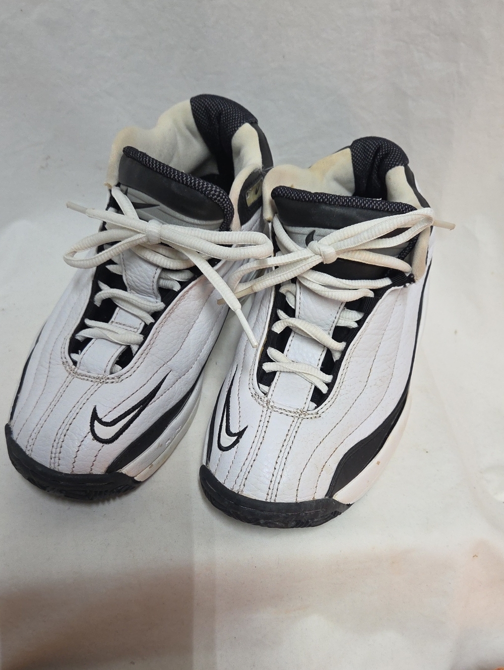 Vintage Nike Team Max Fly Up Women's Sneakers, Size 7